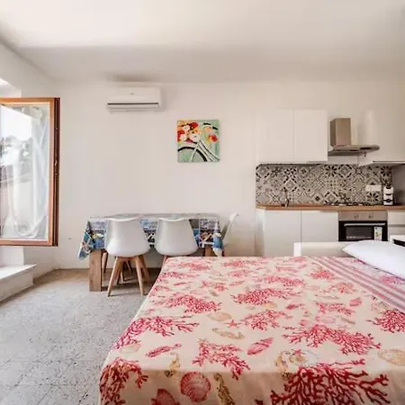 公寓 Alghero By Gialel Sardegna 4 *